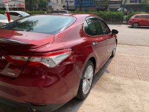 Xe Toyota Camry 2.0G 2019