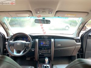 Xe Toyota Fortuner 2.7V 4x2 AT 2019