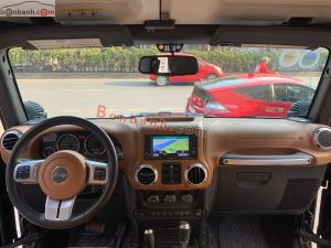 Xe Jeep Wrangler Rubicon Unlimited 2016