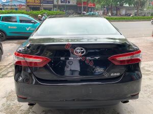 Xe Toyota Camry 2.5Q 2019