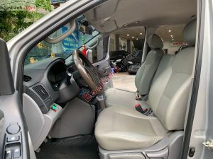 Xe Hyundai Grand Starex Van 2.5 MT 2017