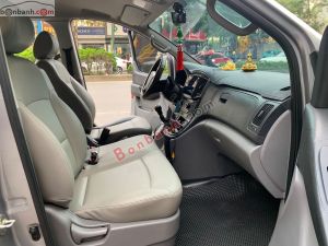 Xe Hyundai Grand Starex Van 2.5 MT 2017