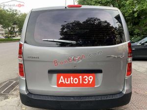 Xe Hyundai Grand Starex Van 2.5 MT 2017