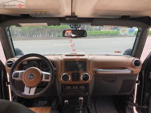 Xe Jeep Wrangler Rubicon Unlimited 2016