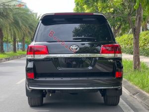Xe Toyota Land Cruiser 4.6 V8 2019