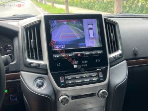 Xe Toyota Land Cruiser 4.6 V8 2019